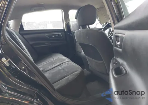 2015 Nissan Altima 2.5 S z USA, uszkodzony, nr VIN 1N4AL3AP7FN394803